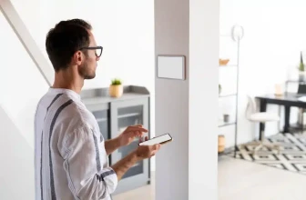 Domótica para equipar tu piso de alquiler turístico