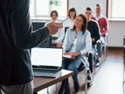 Formación empresarial: cómo la tecnología personaliza el desarrollo del talento