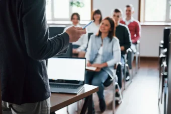 Formación empresarial: cómo la tecnología personaliza el desarrollo del talento