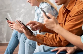 Bienestar digital: claves para recuperar la calma cuando la tecnología te supera