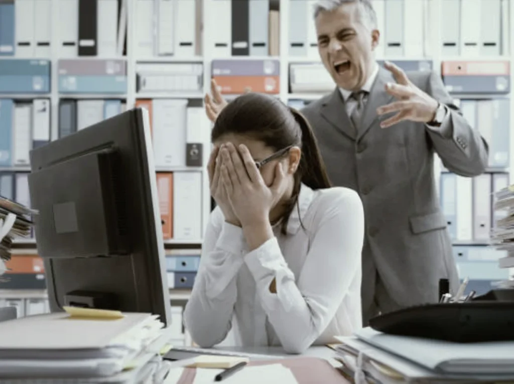 abogados acoso laboral en administración pública