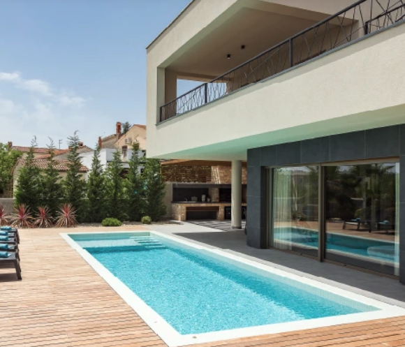 El Papel de la Tecnología en el Diseño y Construcción de Piscinas