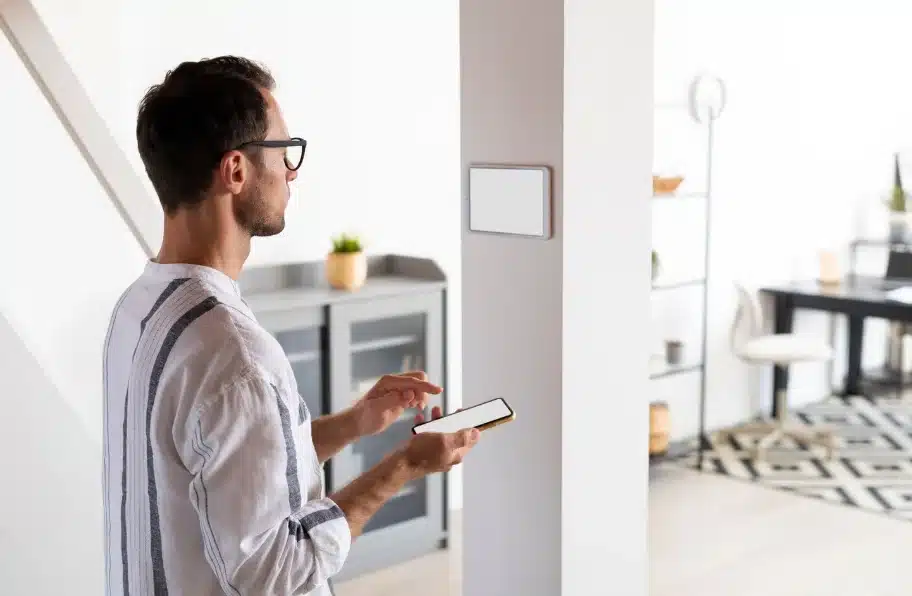 Domótica para equipar tu piso de alquiler turístico