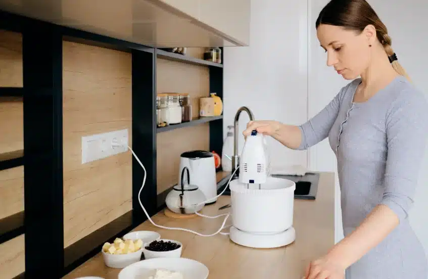 Qué electrodomésticos consumen más: el ranking real de tu factura